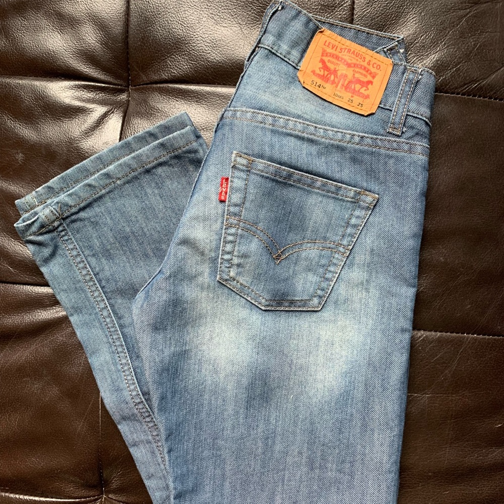 Levi’s - Picture 2 of 6